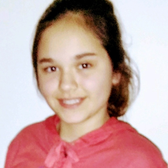 Meet your Posher, Laela - Picture 1 of 1